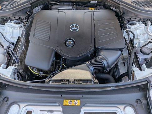 Certified 2026 Mercedes-Benz GLC 300 image 22