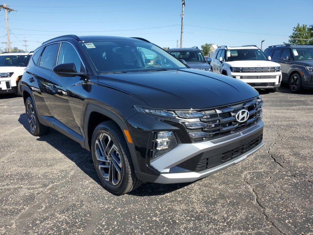New 2026 Hyundai Tucson SEL Plus w/ Tow & Go Package AWD/4WD image 3