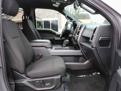 Used 2018 Ford F150 XLT w/ Equipment Group 302A Luxury image 29