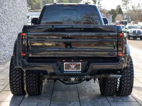 Used 2022 Ford F450 Limited w/ FX4 Off-Road Package image 15