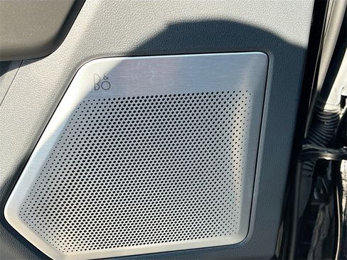 Used 2024 Ford F150 Lariat w/ Equipment Group 502A High image 19