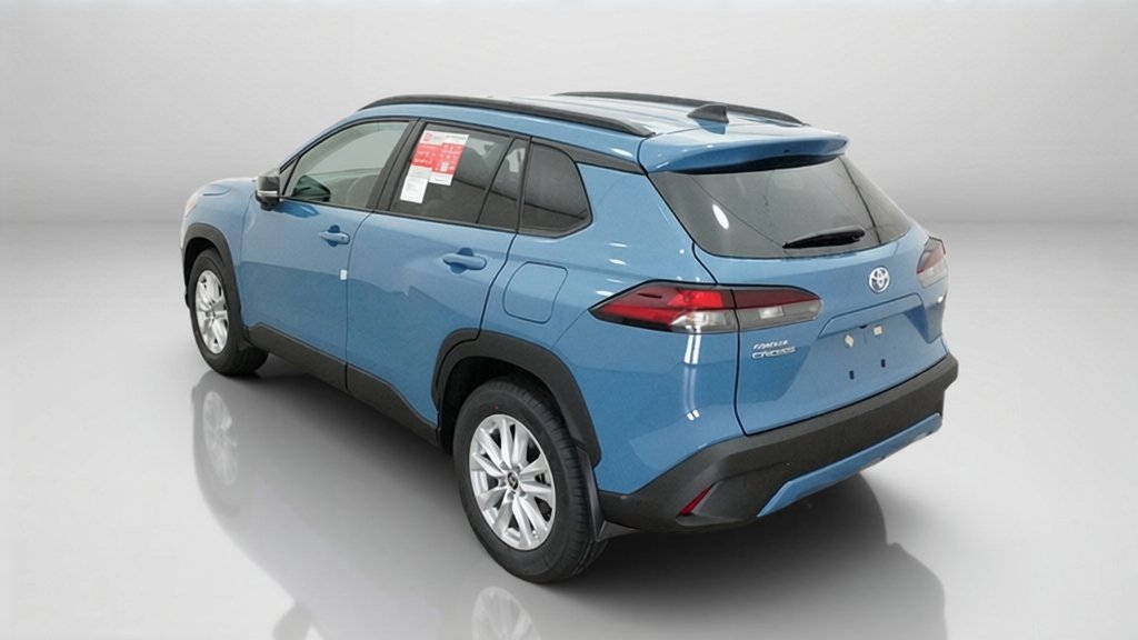 New 2026 Toyota Corolla Cross LE w/ Moonroof Package FWD image 14