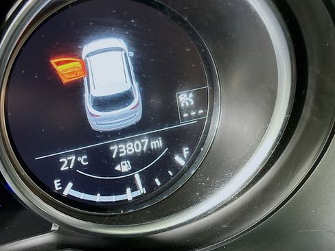 Used 2021 MAZDA CX-5 Touring image 19