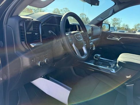 New 2026 GMC Sierra 1500 Elevation w/ Elevation Premium Package image 12