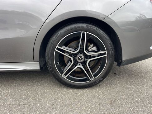 Used 2025 Mercedes-Benz CLA 250 4MATIC image 25