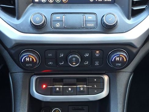 Used 2020 GMC Acadia SLT image 36