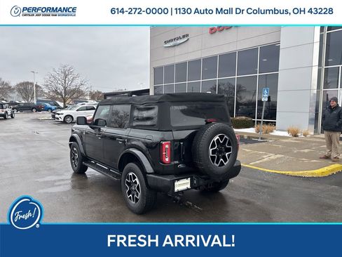 Used 2023 Ford Bronco Outer Banks image 6