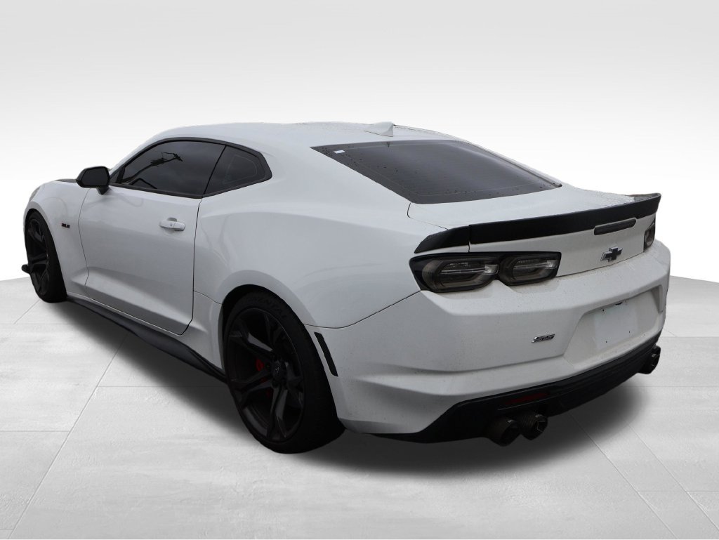 Used 2021 Chevrolet Camaro SS RWD image 23