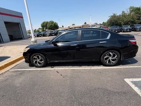 Used 2016 Honda Accord LX image 5