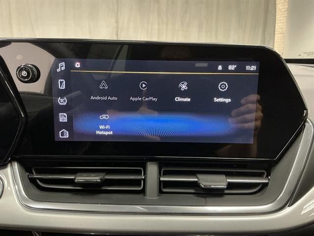 New 2026 Chevrolet Trax LT w/ LT Convenience Package FWD image 18