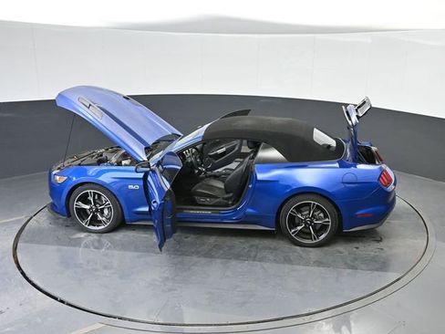 Used 2017 Ford Mustang GT Premium image 58