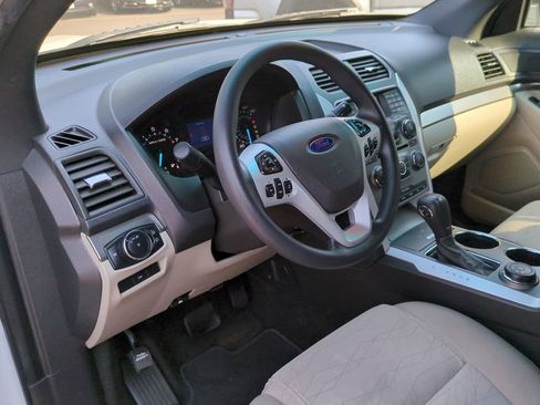 Used 2013 Ford Explorer 4WD w/ Class III Trailer Tow Pkg image 12
