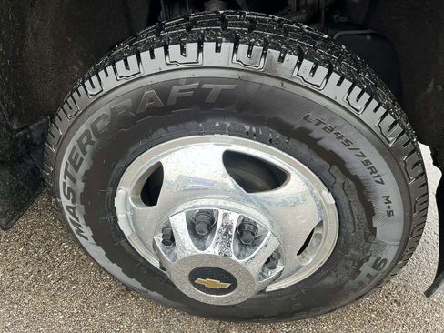 Used 2017 Chevrolet Silverado 3500 LTZ w/ Duramax Plus Package image 15