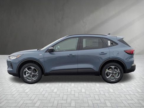 New 2026 Ford Escape ST-Line w/ Cold Weather Package image 5