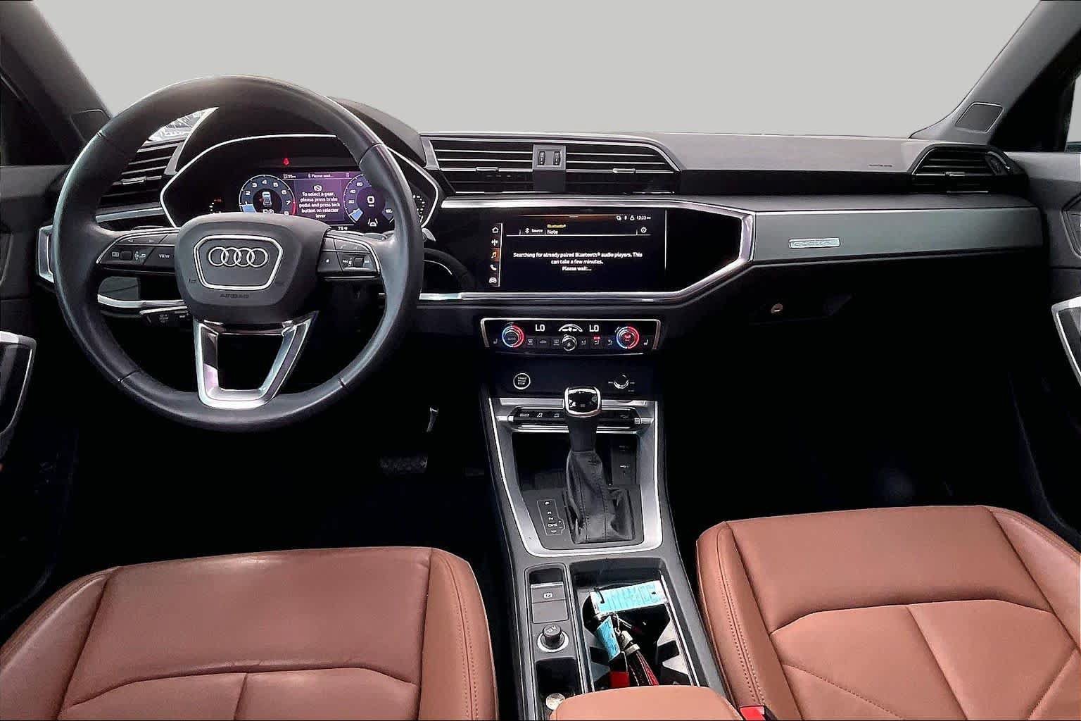 Used 2024 Audi Q3 2.0T Premium AWD/4WD image 16