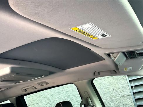 Used 2023 Honda Odyssey Elite image 14