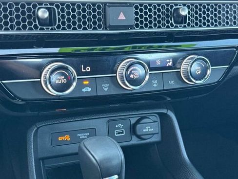 Certified 2024 Honda Civic Sport image 19