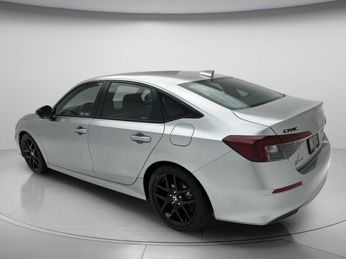 Used 2026 Honda Civic Sport image 6