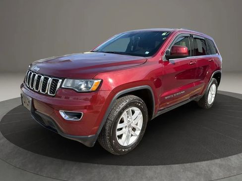 Used 2017 Jeep Grand Cherokee Laredo w/ Quick Order Package 23E AWD/4WD image 1