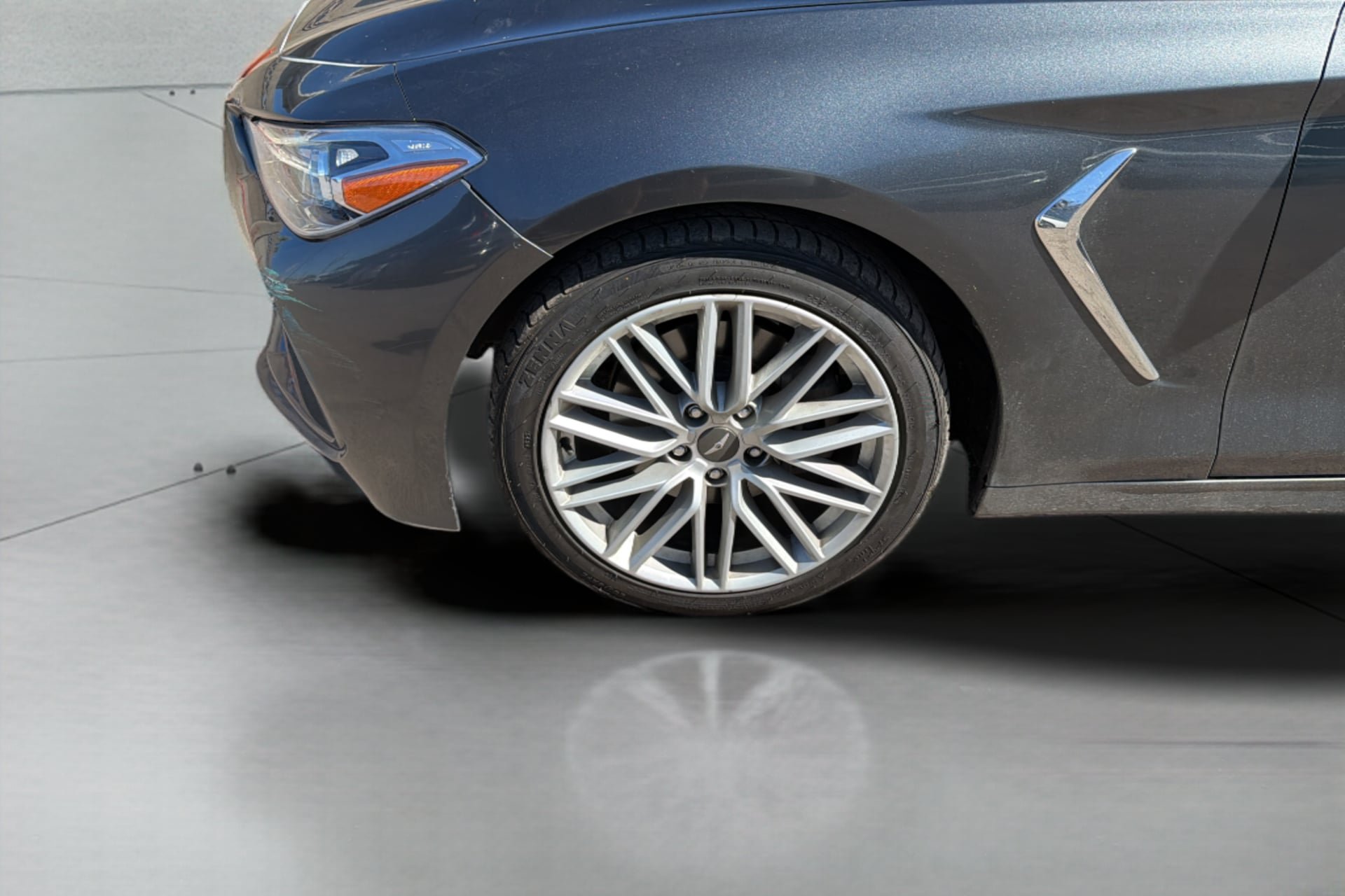 Used 2021 Genesis G70 2.0T RWD image 19