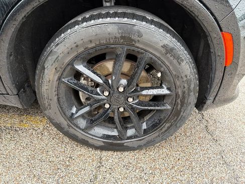 Used 2023 Dodge Durango R/T AWD/4WD image 11