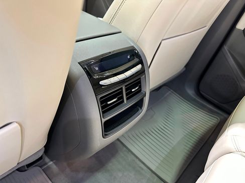 Used 2021 Cadillac XT5 Premium Luxury AWD/4WD image 30