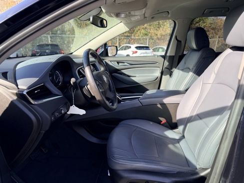 Used 2020 Buick Enclave Essence w/ Sound and Sites Package image 6