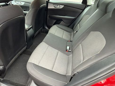 Used 2023 Kia Forte LXS w/ LXS Technology Package image 17