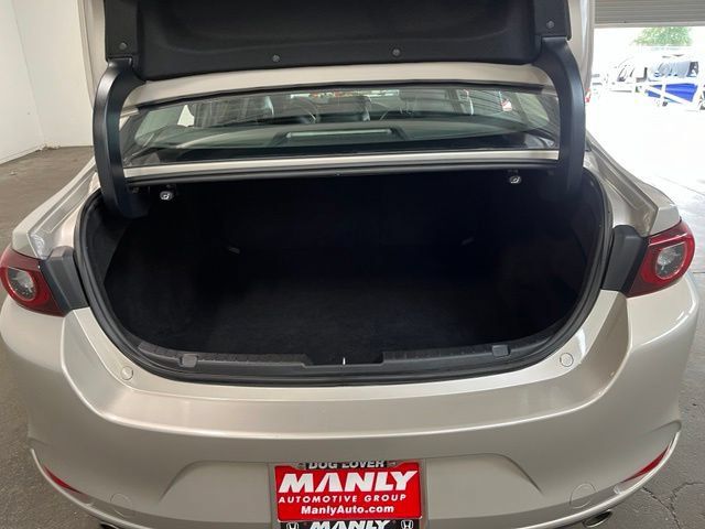 Used 2024 MAZDA MAZDA3 s FWD image 17