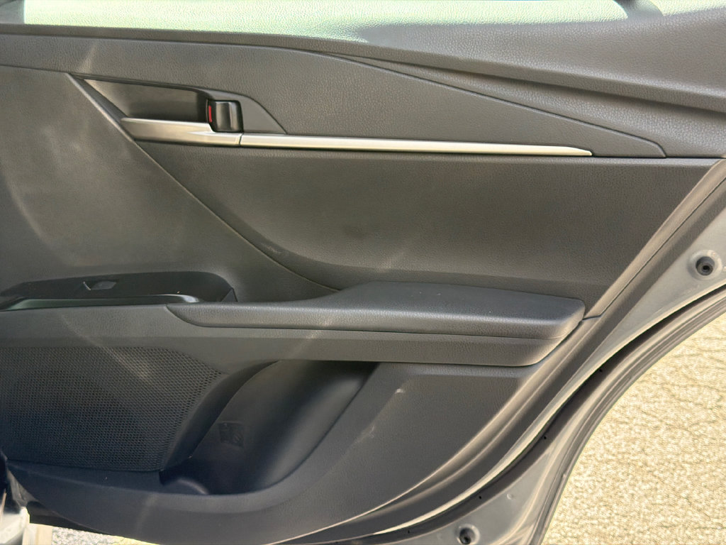 Used 2025 Toyota Camry SE w/ Convenience Package FWD image 24
