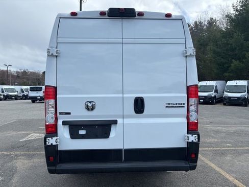 Used 2023 RAM ProMaster 3500 w/ Convenience Group FWD image 4
