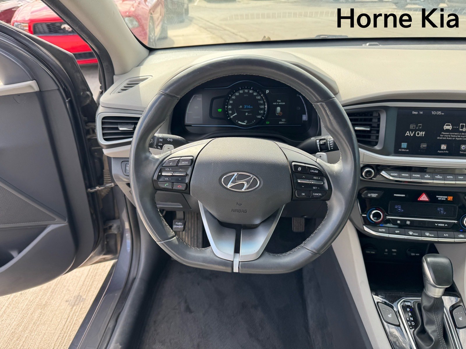 Used 2018 Hyundai Ioniq SEL FWD image 16