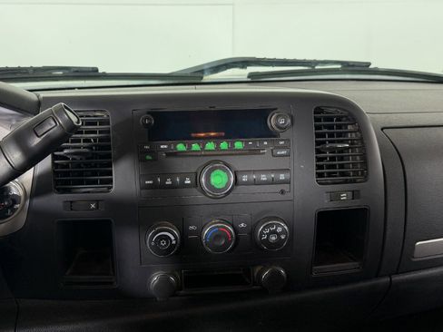 Used 2008 Chevrolet Silverado 1500 LT w/ Power Pack Plus RWD image 10