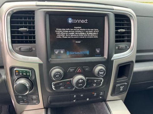 Used 2017 RAM 1500 Big Horn AWD/4WD image 17