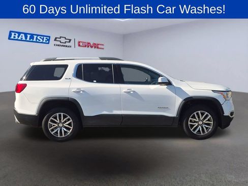 Used 2017 GMC Acadia SLE AWD/4WD image 2