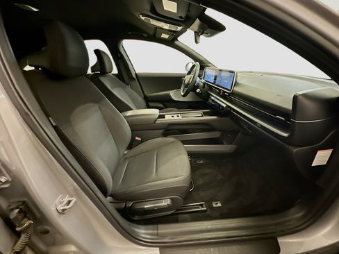 Used 2024 Hyundai Ioniq 6 SE image 32