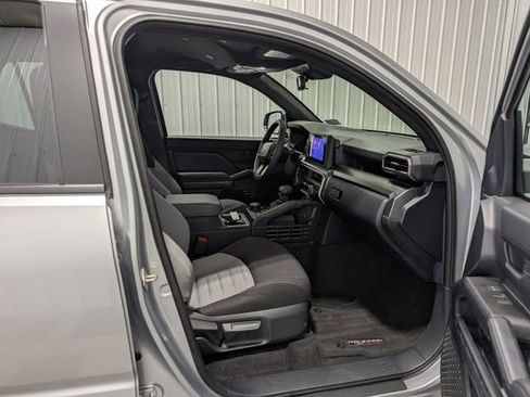Used 2025 Toyota 4Runner TRD Off-Road AWD/4WD image 27