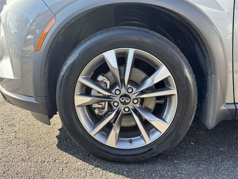 Used 2024 INFINITI QX60 Luxe image 9