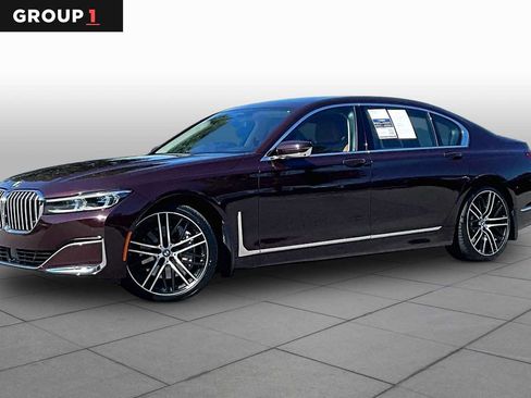 Used 2020 BMW 750i xDrive w/ Autobahn Package AWD/4WD image 1