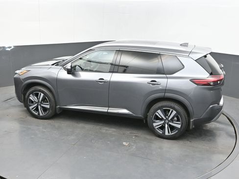 Used 2021 Nissan Rogue SL w/ Premium Package FWD image 33