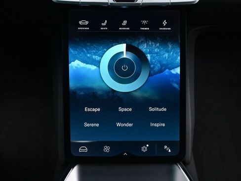 Used 2024 Lucid Air Touring AWD/4WD image 37
