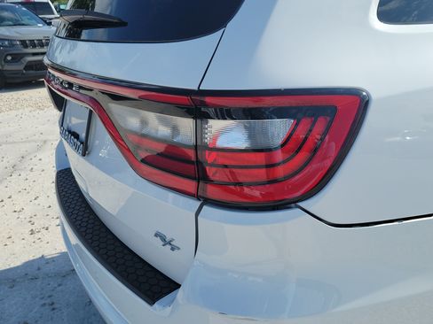 Used 2022 Dodge Durango R/T AWD/4WD image 11
