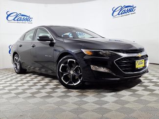 Used 2023 Chevrolet Malibu LT image 1