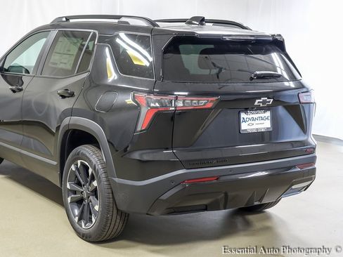 New 2026 Chevrolet Equinox RS w/ LPO, Floor Liner Package image 7