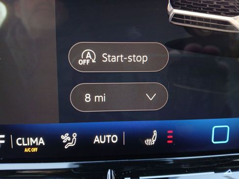 New 2026 Volkswagen Tiguan SE R-Line AWD/4WD image 16