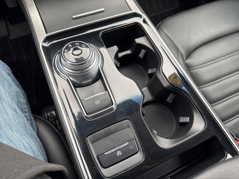 Used 2020 Ford Edge SEL w/ Convenience Package image 19