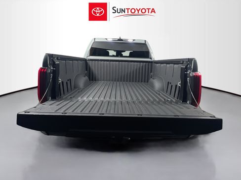 Used 2025 Toyota Tundra SR5 w/ SR5 Convenience Package RWD image 33