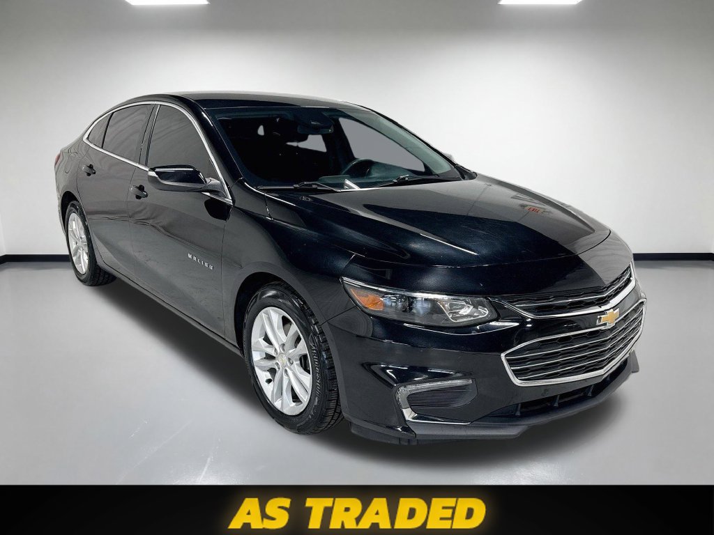 Used 2017 Chevrolet Malibu LT w/ Driver Confidence Package FWD image 5