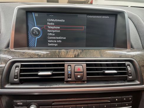 Used 2012 BMW 650i Coupe image 25