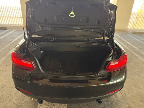 Used 2016 BMW M235i Convertible image 37